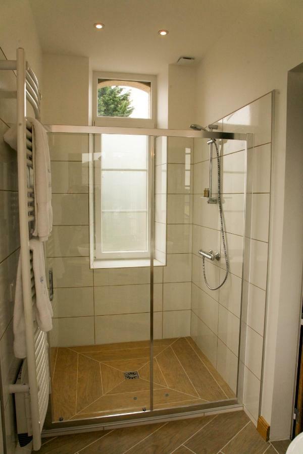 Bed & Breakfast Chateau Les Cedres Bretteville-l'Orgueilleuse Buitenkant foto